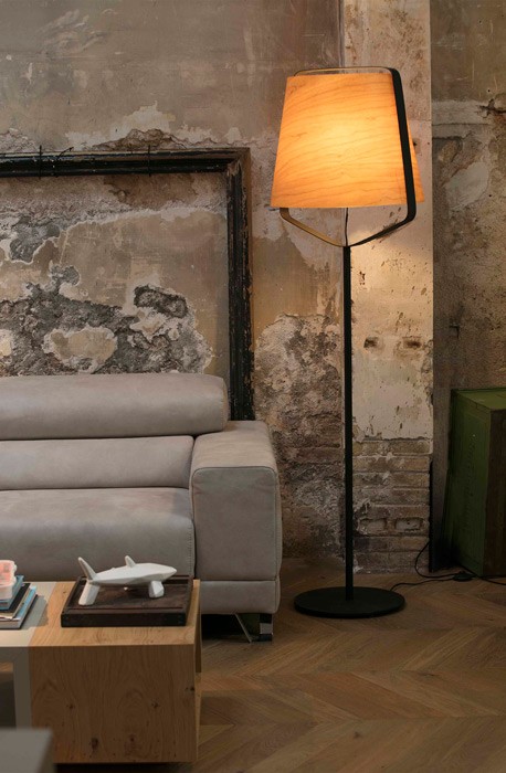 Lámpara de pie STOOD de Faro