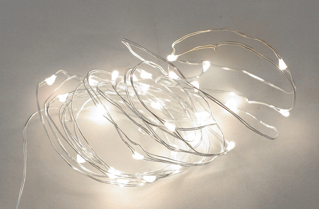 204805005 3,9m GUIRNALDA ALAMBRE LED FRIA A PILAS GSC