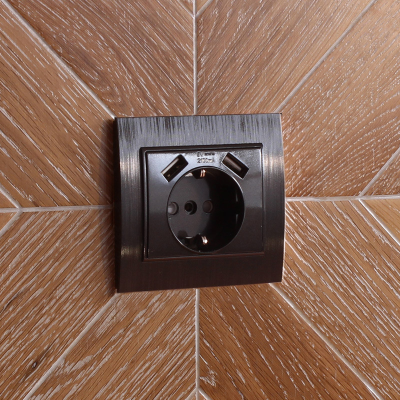 Base enchufe schuko con USB doble serie PC - Image 6